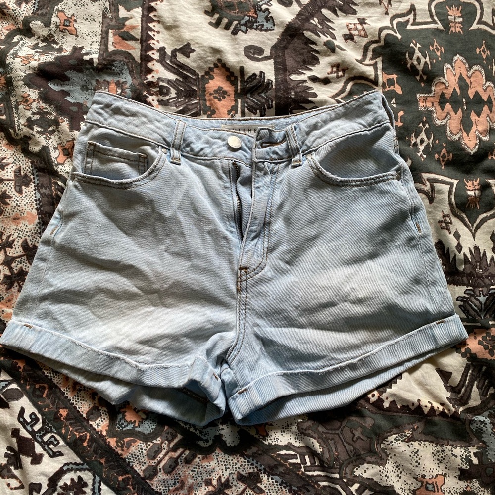 Light wash jean shorts